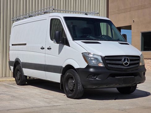 Used 2016 Mercedes-Benz Sprinter 2500 image 6