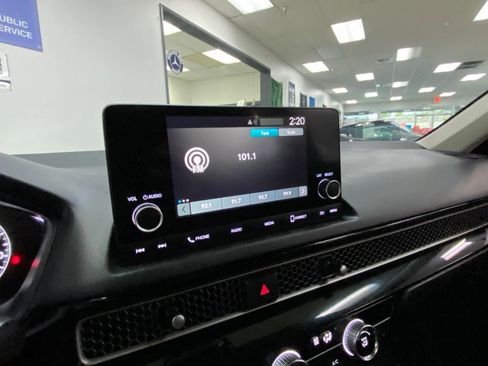 Used 2025 Honda Civic LX image 25