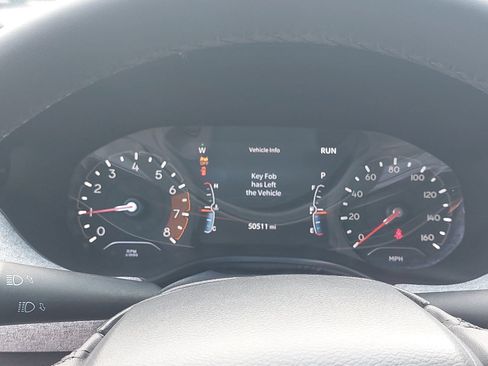 Used 2024 Jeep Compass Latitude AWD/4WD image 20