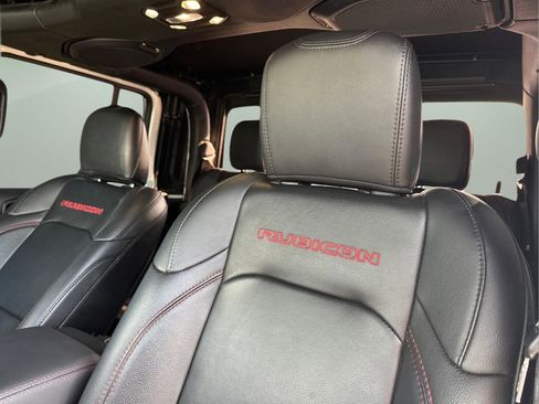 Used 2021 Jeep Gladiator Rubicon AWD/4WD image 19