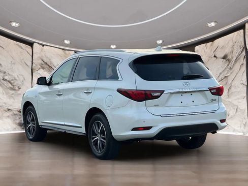Used 2019 INFINITI QX60 Luxe w/ Essential Package AWD/4WD image 8