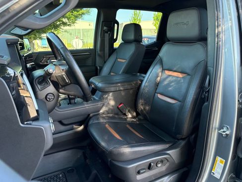 Certified 2023 GMC Sierra 1500 AT4 w/ AT4 Premium Package AWD/4WD image 19