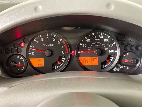 Used 2019 Nissan Frontier SV AWD/4WD image 18