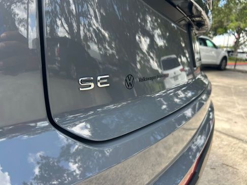 New 2026 Volkswagen Atlas Cross Sport SE image 26