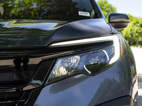 Used 2022 Honda Pilot Special Edition image 11