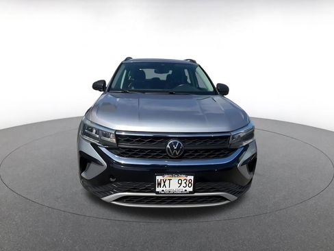 Used 2024 Volkswagen Taos S FWD image 4