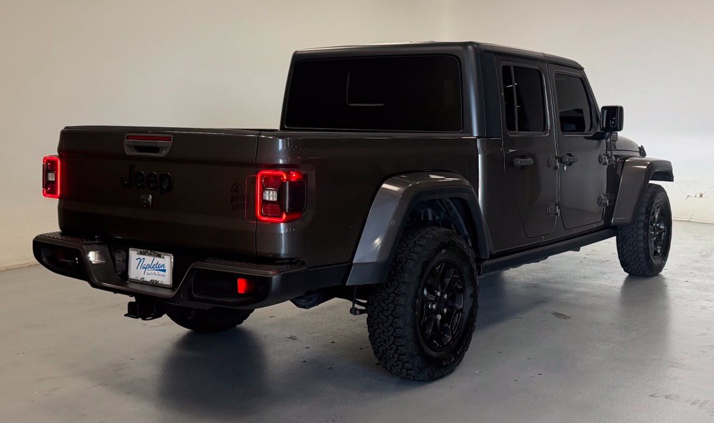 Used 2021 Jeep Gladiator Sport AWD/4WD image 3