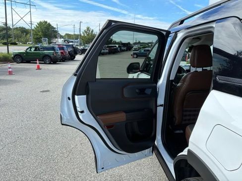 Certified 2021 Ford Bronco Sport Outer Banks AWD/4WD image 10