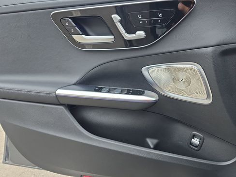 Certified 2025 Mercedes-Benz C 300 Sedan image 30