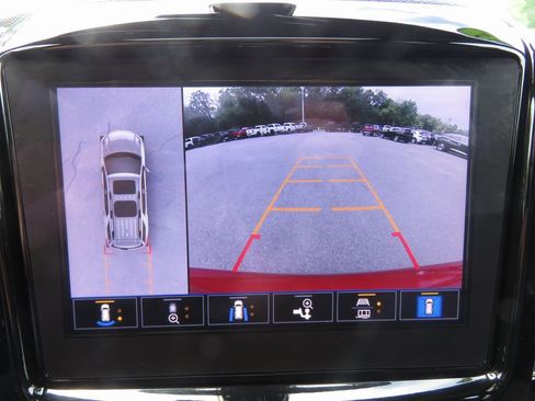 Used 2022 Chevrolet Traverse High Country image 27