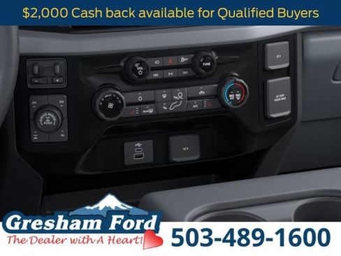 New 2026 Ford F250 XLT w/ XLT Premium Package AWD/4WD image 17