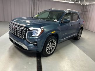 New 2026 GMC Terrain Denali video 3