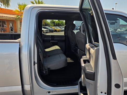 Used 2019 Ford F150 XLT w/ Equipment Group 301A Mid AWD/4WD image 24