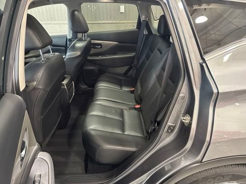 Used 2018 Nissan Murano SL w/ Moonroof Package AWD/4WD image 13
