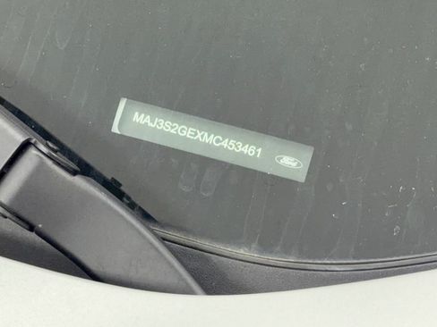 Used 2021 Ford EcoSport SE w/ SE Convenience Package FWD image 30