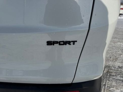 Used 2023 Honda CR-V Sport image 17