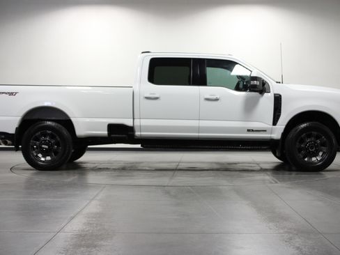 Used 2023 Ford F250 Lariat w/ Lariat Ultimate Package image 3