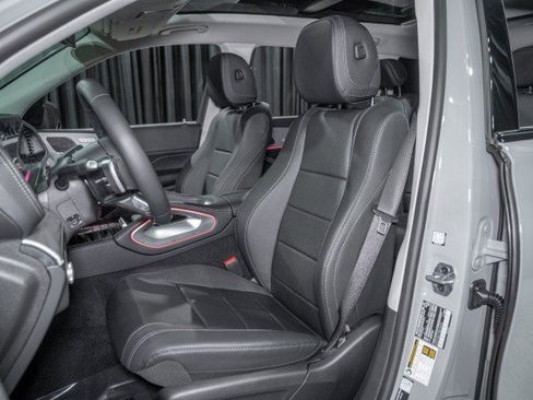 Certified 2026 Mercedes-Benz GLS 450 4MATIC image 10