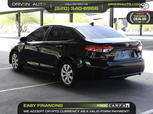 Used 2020 Toyota Corolla LE image 5