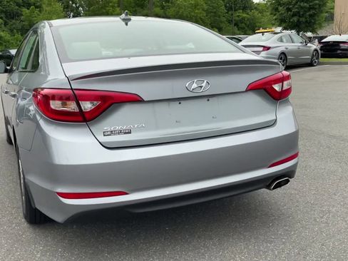 Used 2017 Hyundai Sonata SE FWD image 7