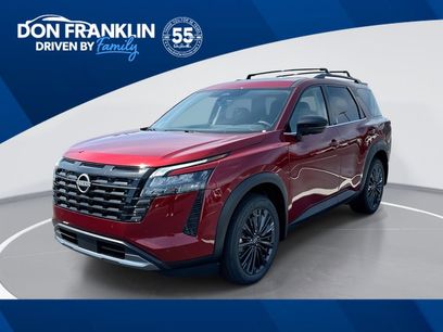 New 2026 Nissan Pathfinder SL w/ SL Premium Package