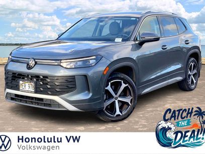 Certified 2025 Volkswagen Tiguan SE