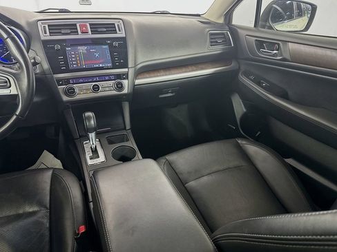Used 2015 Subaru Outback 2.5i Limited image 28