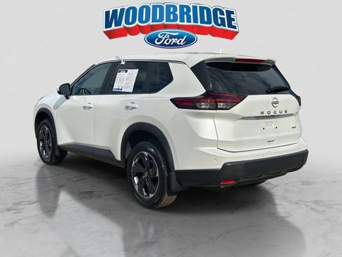 Used 2026 Nissan Rogue SV image 6