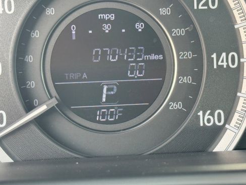 Used 2017 Honda Accord EX-L image 12