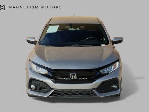 Used 2017 Honda Civic Sport image 8