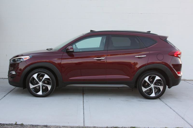 Used 2016 Hyundai Tucson Limited w/ Option Group 03 AWD/4WD image 12
