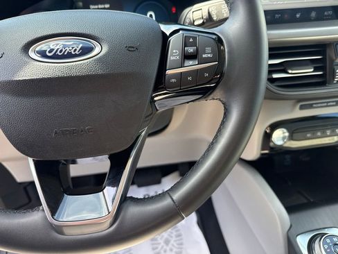 Used 2023 Ford Escape Active w/ Tech Pack #2 AWD/4WD image 14