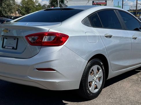 Used 2017 Chevrolet Cruze LS FWD image 3