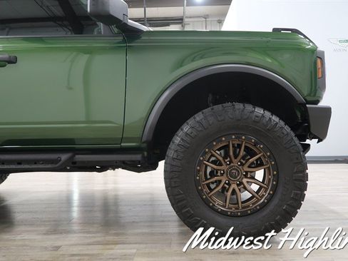 Used 2024 Ford Bronco Badlands AWD/4WD image 23