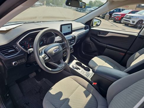 Used 2022 Ford Escape SE FWD image 14