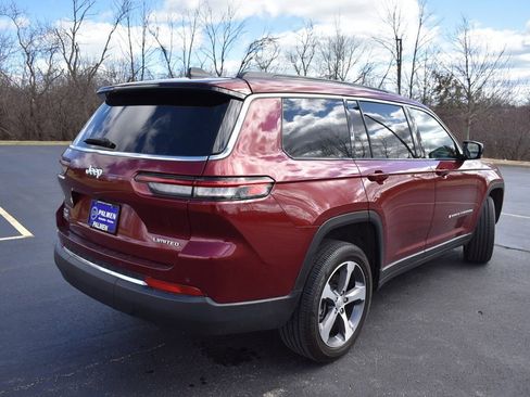 Used 2024 Jeep Grand Cherokee L Limited image 6