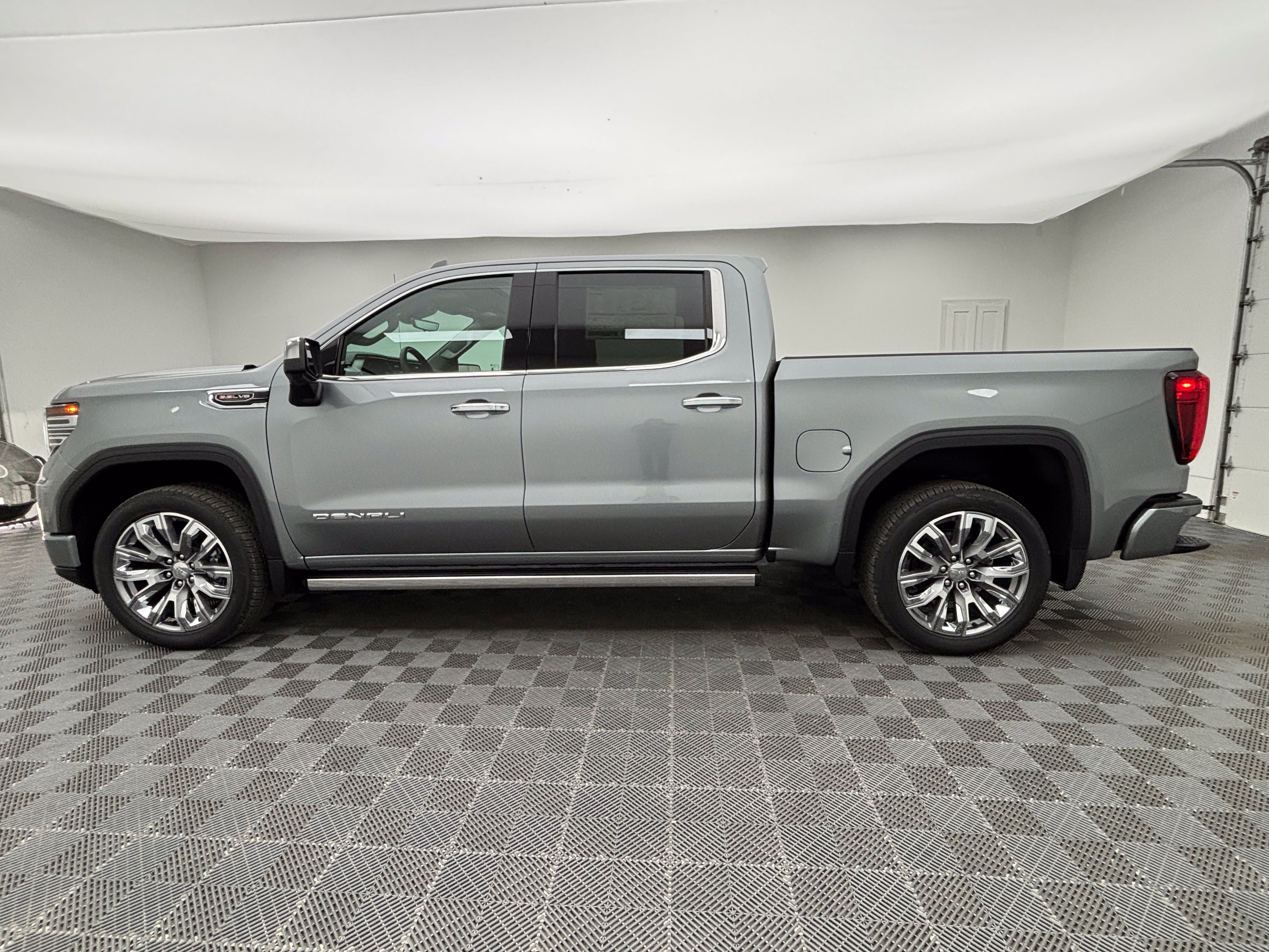 New 2026 GMC Sierra 1500 Denali AWD/4WD image 15