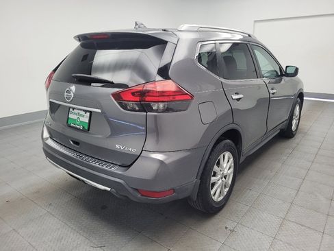Used 2017 Nissan Rogue SV AWD/4WD image 9