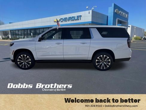 New 2026 Chevrolet Suburban High Country image 4