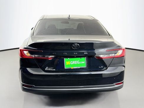 Used 2026 Toyota Camry LE FWD image 8