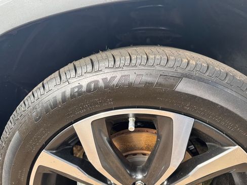 Used 2022 Lexus RX 350L FWD w/ Premium Package image 34