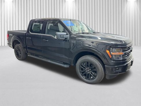New 2026 Ford F150 XLT w/ Equipment Group 302A MID AWD/4WD image 2