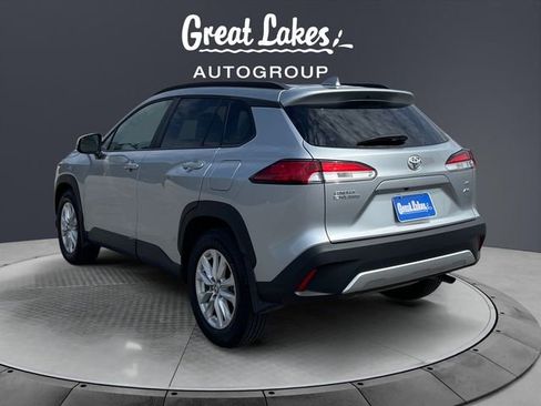 Certified 2023 Toyota Corolla Cross LE AWD/4WD image 3