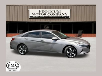 Used 2023 Hyundai Elantra SEL w/ Convenience Package