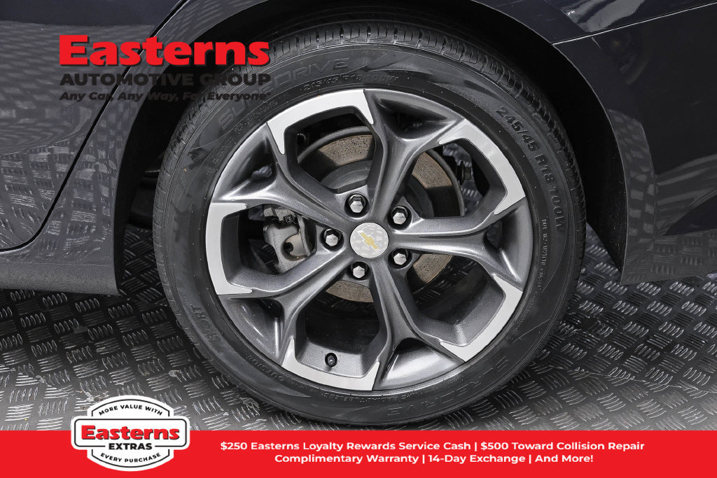 Used 2023 Chevrolet Malibu LT FWD image 9