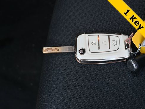 Used 2018 Kia Optima LX image 16