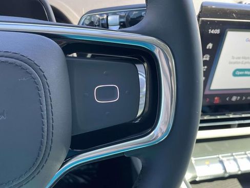 New 2026 Lincoln Nautilus Reserve image 17