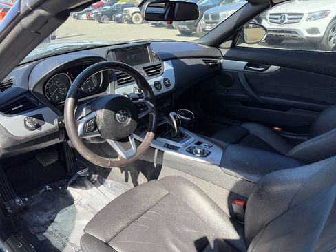 Used 2009 BMW Z4 sDrive35i RWD image 23