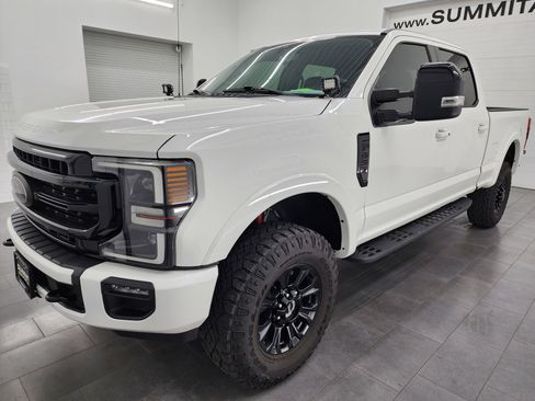 Used 2020 Ford F350 Lariat image 7