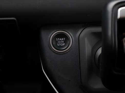 Used 2022 Land Rover Defender 110 X-Dynamic SE AWD/4WD image 27